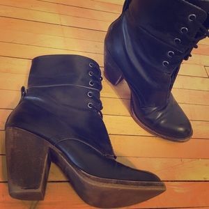 London Rebel Lace Up Boots